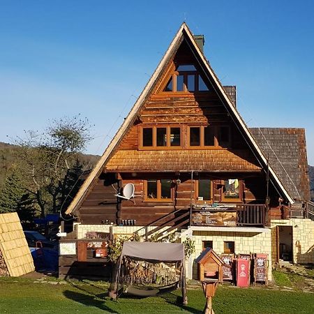 Bacowka Pttk Jaworzec Hostel Wetlina Bagian luar foto