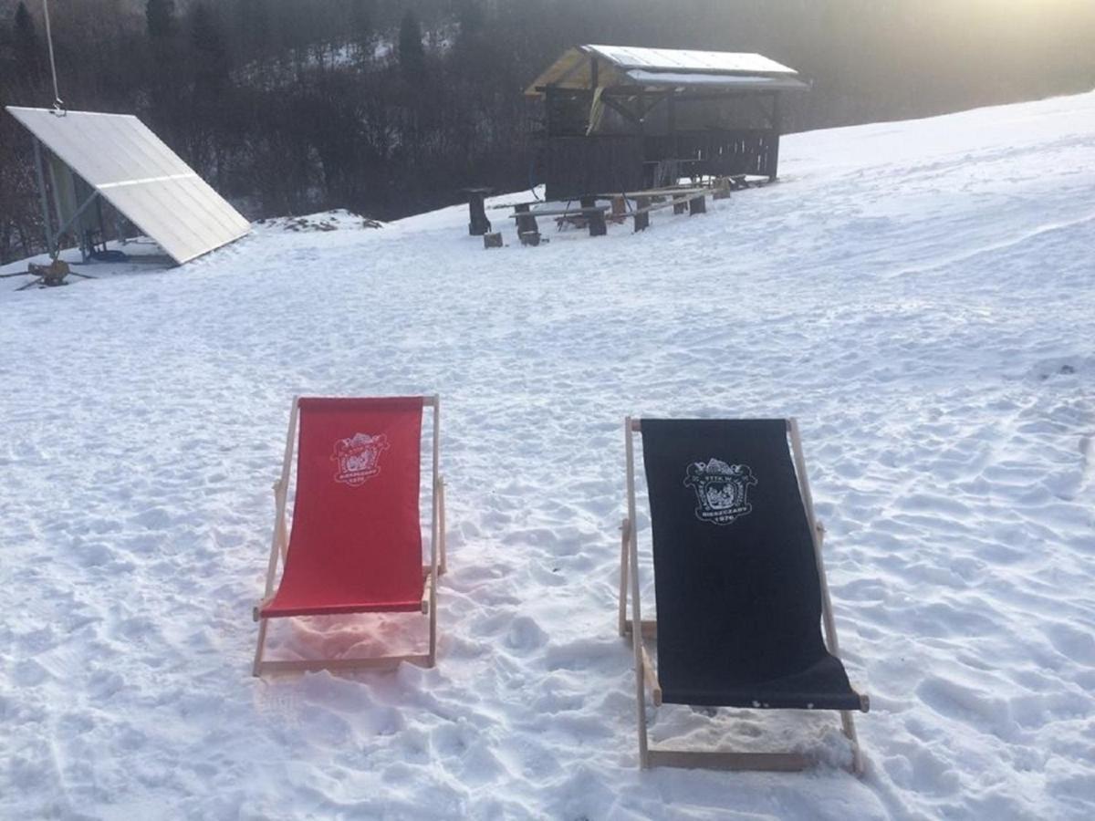 Bacowka Pttk Jaworzec Hostel Wetlina Bagian luar foto