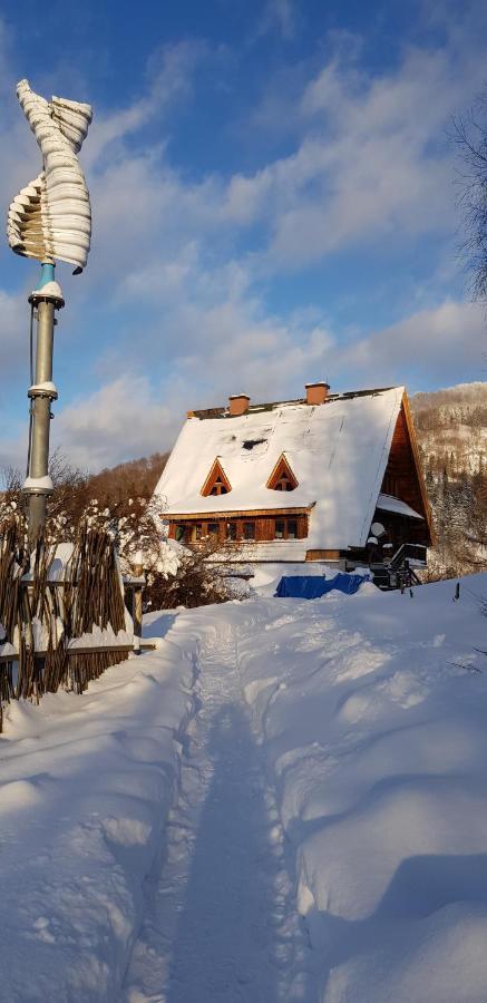Bacowka Pttk Jaworzec Hostel Wetlina Bagian luar foto