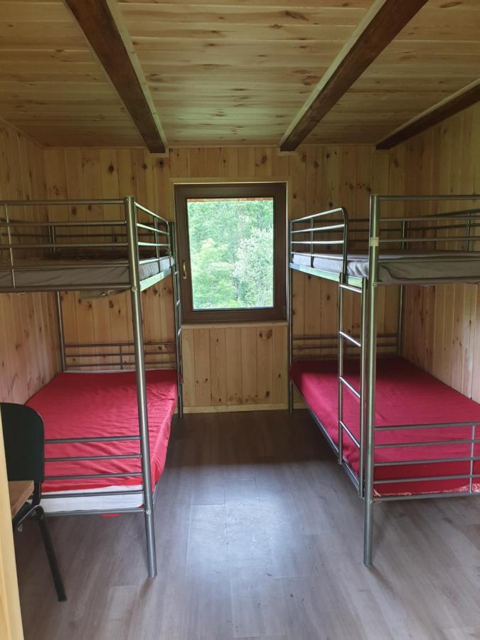 Bacowka Pttk Jaworzec Hostel Wetlina Bagian luar foto